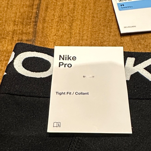 Nike Kids Black Leggings with White Logo - Picture 2 of 4